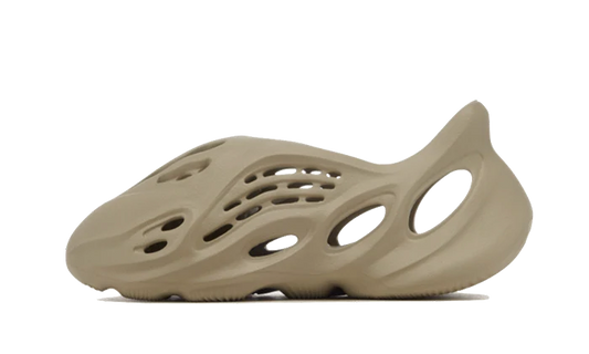 adidas Yeezy Foam RNNR Stone Salt